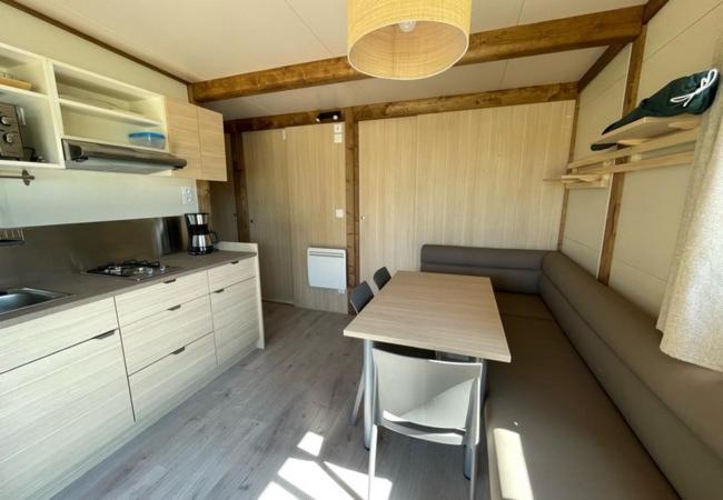Onlycamp Le Pont Romain Yvre-l'Eveque Экстерьер фото